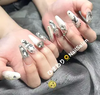 ネイル ゆき 🌻ひまわりサロンのネイルデザイン
