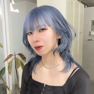 ミディアム XENA 表参道店のヘアスタイル