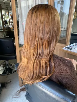 ロング FERIA池田 石田較貴のヘアスタイル