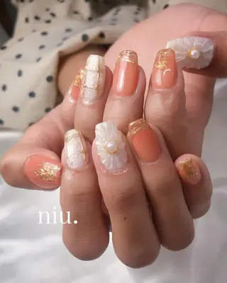ミディアム nail salon niuのネイルデザイン