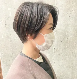 ショート カラー Hareru 豊田 修廣のヘアスタイル