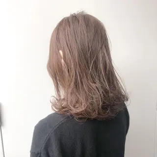 セミロング 透明感♡グレージュ ♡ミルクティー♡のヘアスタイル