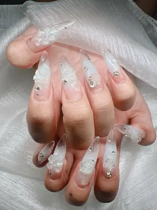 ネイル Lee Nails チップ長さだし専門店のネイルデザイン