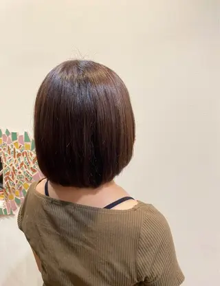 ショート カラー 浜村 来図のヘアスタイル