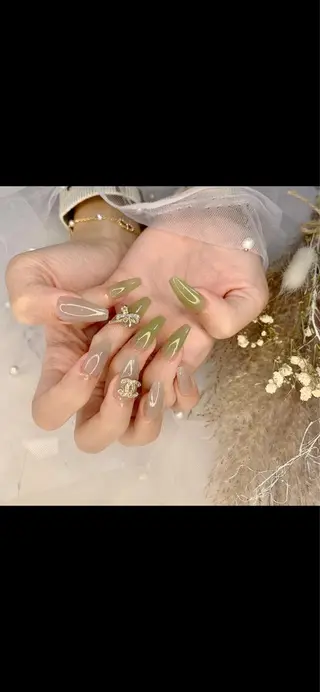 ネイル DG nailのネイルデザイン