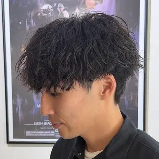 ショート メンズ 金山駅前/メンズ パーマ/真柄 恒輝のヘアスタイル