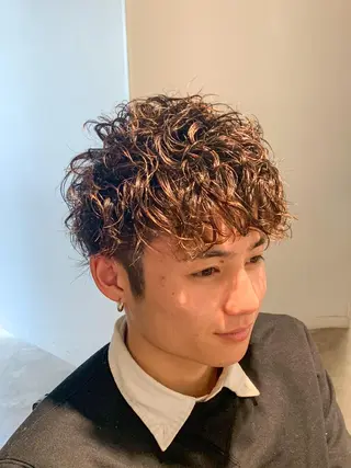 ミディアム パーマ メンズ 【川西能勢口駅1分】 木村　翔乃佑のヘアスタイル