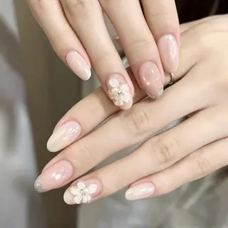 ネイル Pure&Rich Nailのネイルデザイン