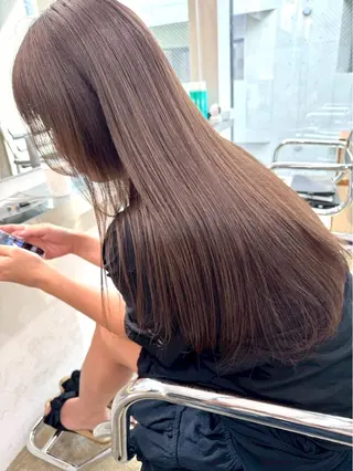 ロング 店長/YUTO ベージュの透明感得意のヘアスタイル