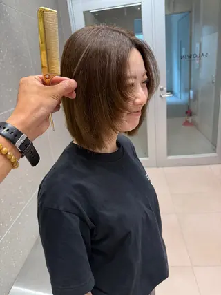ミディアム カラー 髪質改善×レイヤー 🫧鷹司郎のヘアスタイル