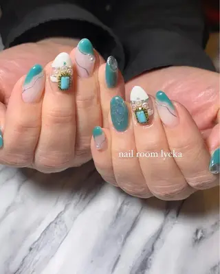ネイル ネイルルームリッカ 𝐦𝐚𝐲𝐮のネイルデザイン