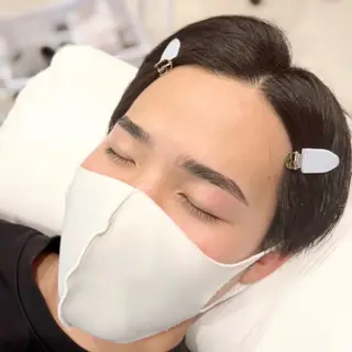 メンズ アイブロウ Ryota White eyeの眉毛・アイブロウイメージ