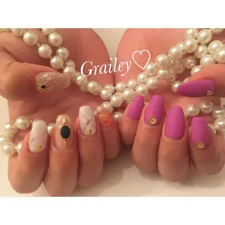ネイル Grailey nail salonのネイルデザイン