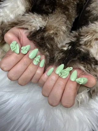 ネイル XIINH NAIL SALONのネイルデザイン