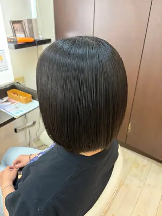 ショート ルプラボウ/豊川/ 柴田心那のヘアスタイル