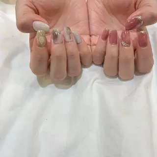 ネイル 藤原 胡桃のネイルデザイン