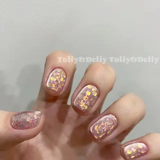 ネイル ToliyDeliy Nail Salonのネイルデザイン