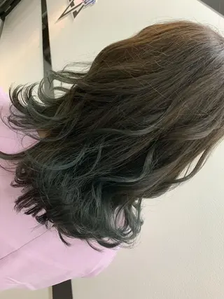 カラー Itsuki .のヘアスタイル