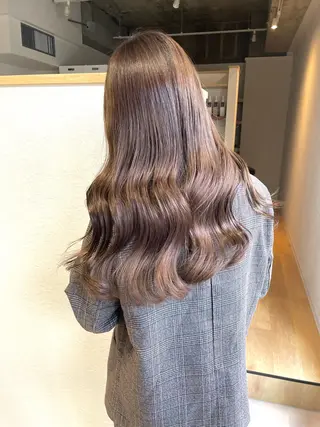 ロング 透明感/エクステ Veluaのヘアスタイル