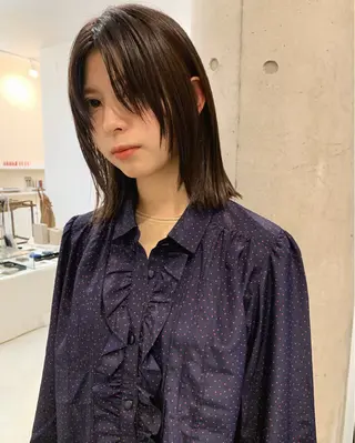 ミディアム オカモト ハルカのヘアスタイル