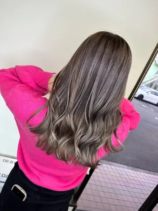 ミディアム カラー ブリーチカラー🫧 森　凪沙のヘアスタイル