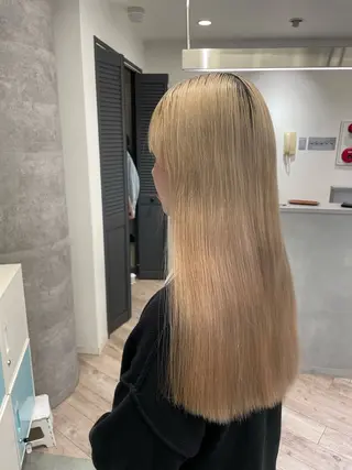 ロング ♡似合わせ ♡ハイトーン♡のヘアスタイル