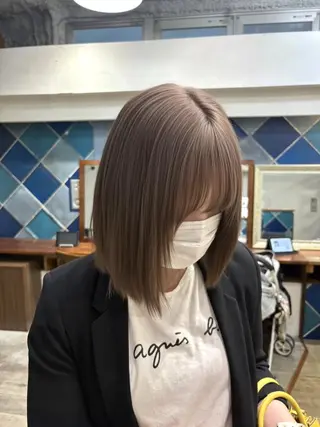 ミディアム Philia福岡天神 カット/カラー⭐️のヘアスタイル