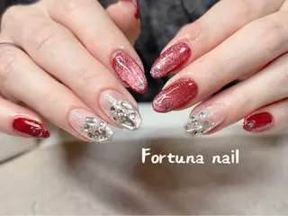 ネイル Nail •Head スパFortunaのネイルデザイン