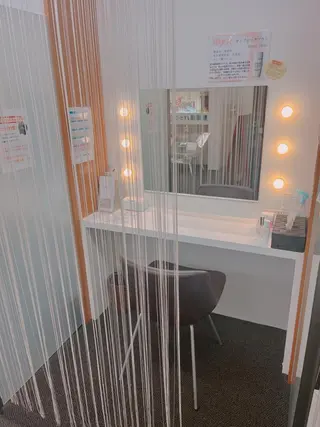 RAYVIS梅田店 FUJIのエステ・リラクイメージ