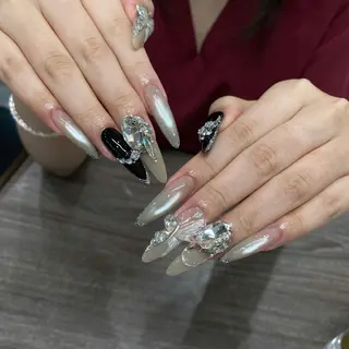 ネイル Julie NailSalonのネイルデザイン