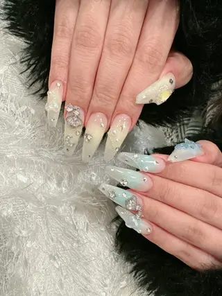 ネイル Le'a nail Lのネイルデザイン
