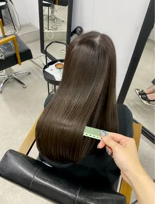 セミロング 太田 すず香のヘアスタイル