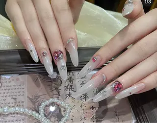 ネイル D-BEAUTY Nailsalonのネイルデザイン