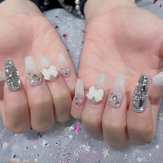 ネイル Queens テイのネイルデザイン