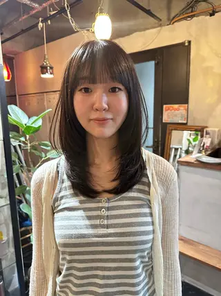 セミロング カットモデル/カラー rionのヘアスタイル