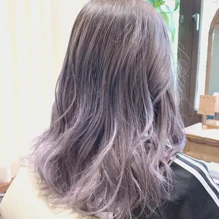 セミロング ハイトーン得意😍 Lumiereのヘアスタイル