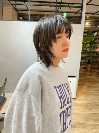 ショート カラー Basis 田口豪司のヘアスタイル