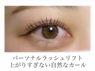 マツエク・マツパ 池田 萌々子のヘアスタイル