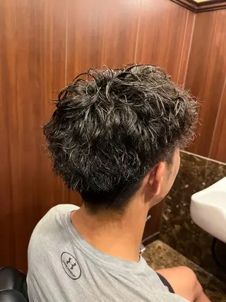 ミディアム パーマ メンズ 🌈予約の98%パ ーマ⭕️🌈福本のヘアスタイル