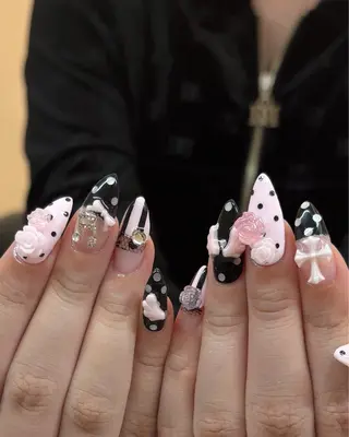 ネイル Lignal. liit　KAEDEのネイルデザイン