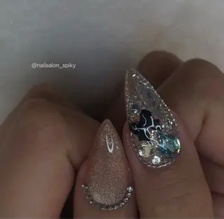 ネイル Spiky とうげ ふうかのネイルデザイン