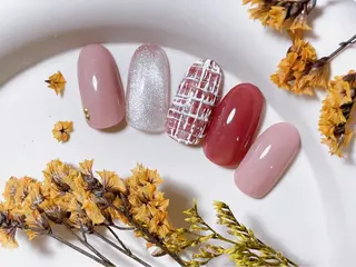 ネイル mogunail &blowのネイルデザイン