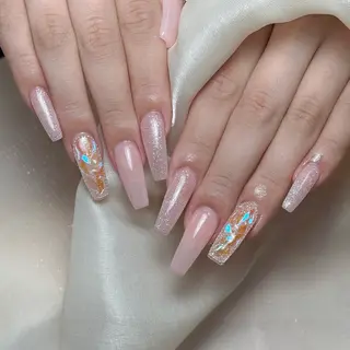 ネイル Maggie Nail🦩のネイルデザイン