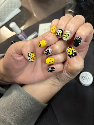 ネイル 藤原 亜里沙のネイルデザイン