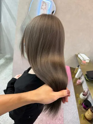 ロング カラー レイヤーダブルカラー KYONのヘアスタイル