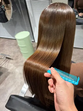 ロング カラー 城 慎太郎のヘアスタイル