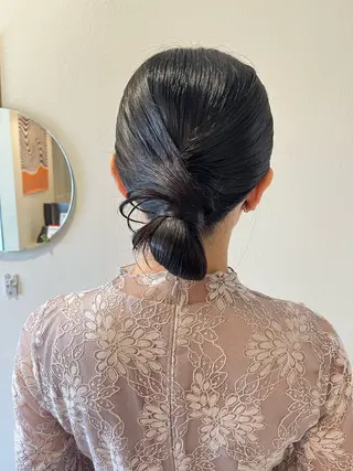 セミロング ヘアアレンジ nishi fuyumiのヘアスタイル