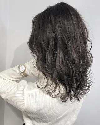 カラー 夜23時まで予約🉑 reverieあきらのヘアスタイル