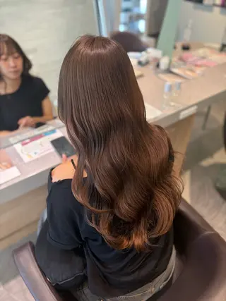 ロング 彩菜/透明感艶カラー /赤み消しカラーのヘアスタイル