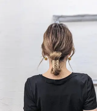 セミロング ヘアアレンジ HIKARI@ Ruheplatzのヘアスタイル